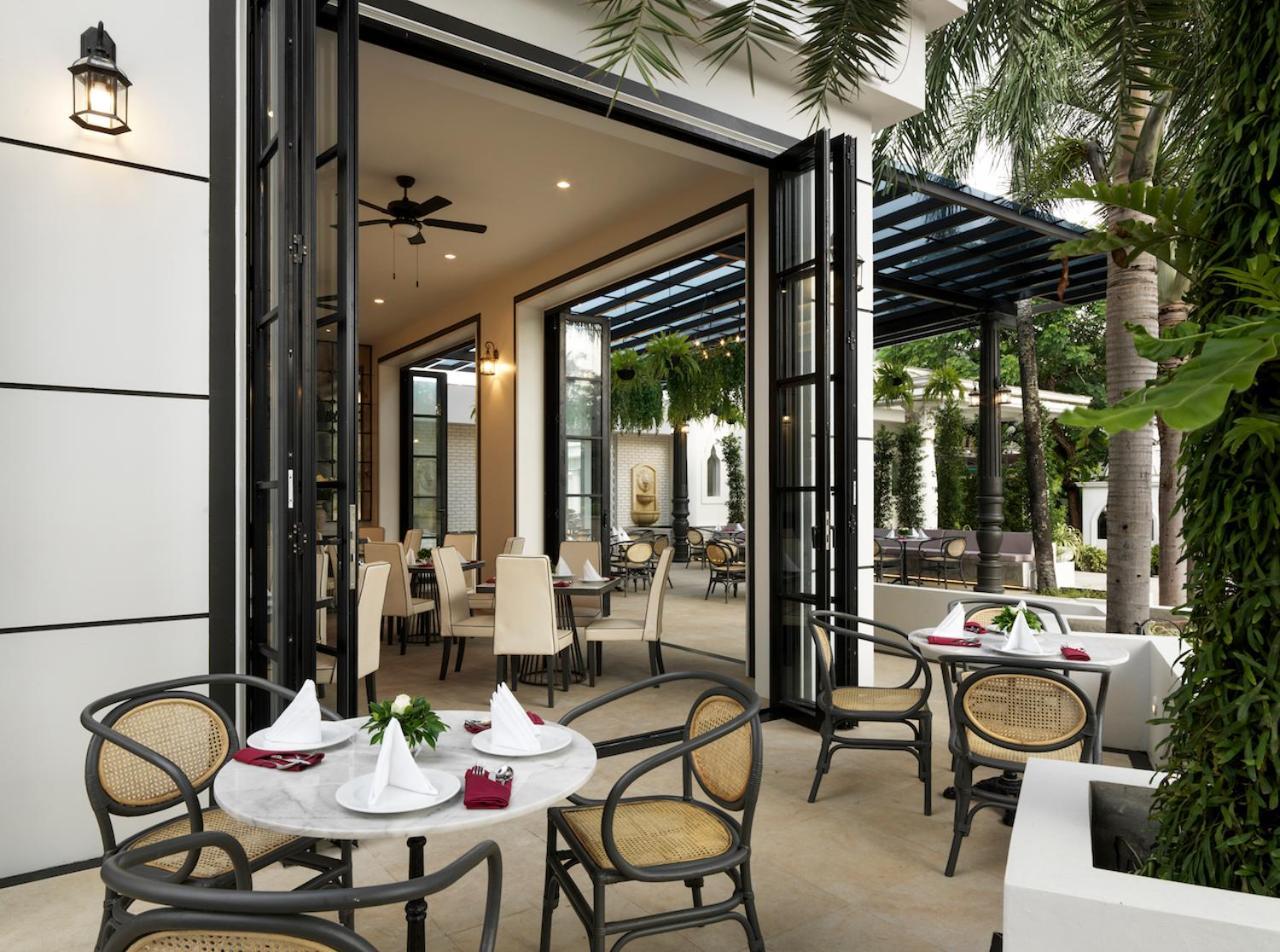 Chanalai Romantica Resort - Adults Only, Kata Beach Bagian luar foto