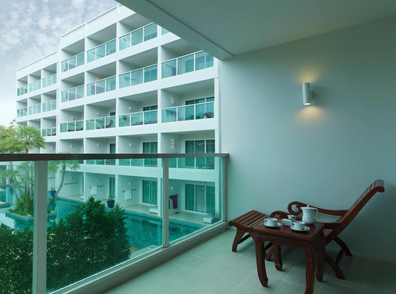 Chanalai Romantica Resort - Adults Only, Kata Beach Bagian luar foto