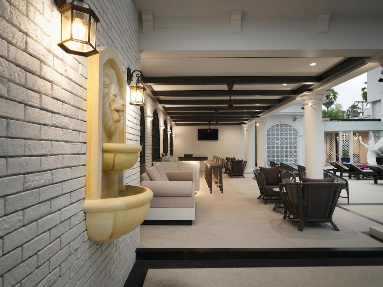 Chanalai Romantica Resort - Adults Only, Kata Beach Bagian luar foto